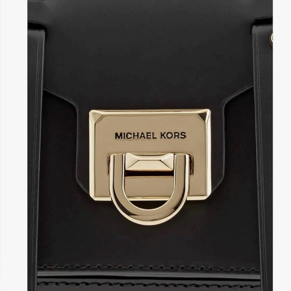 🔥100% Authentic MICHAEL KORS Manhattan Small Messenger Crossbody Bag 🔥 - Picture 4 of 11